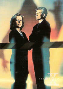 Season Review #63 The X-Files Season 2 Topps 1996 Trading Card 