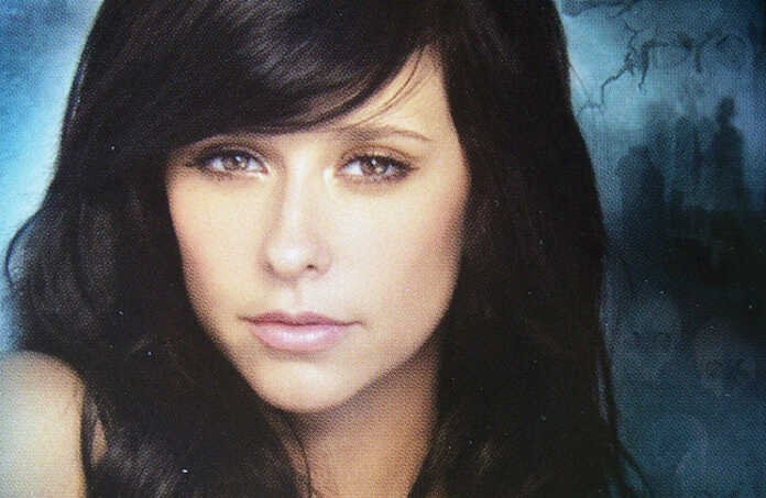 2009-Ghost-Whisperer-Seasons-1-2-Feature