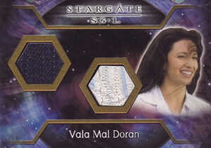 2009 Stargate Heroes Dual Costume Val Mal Doran